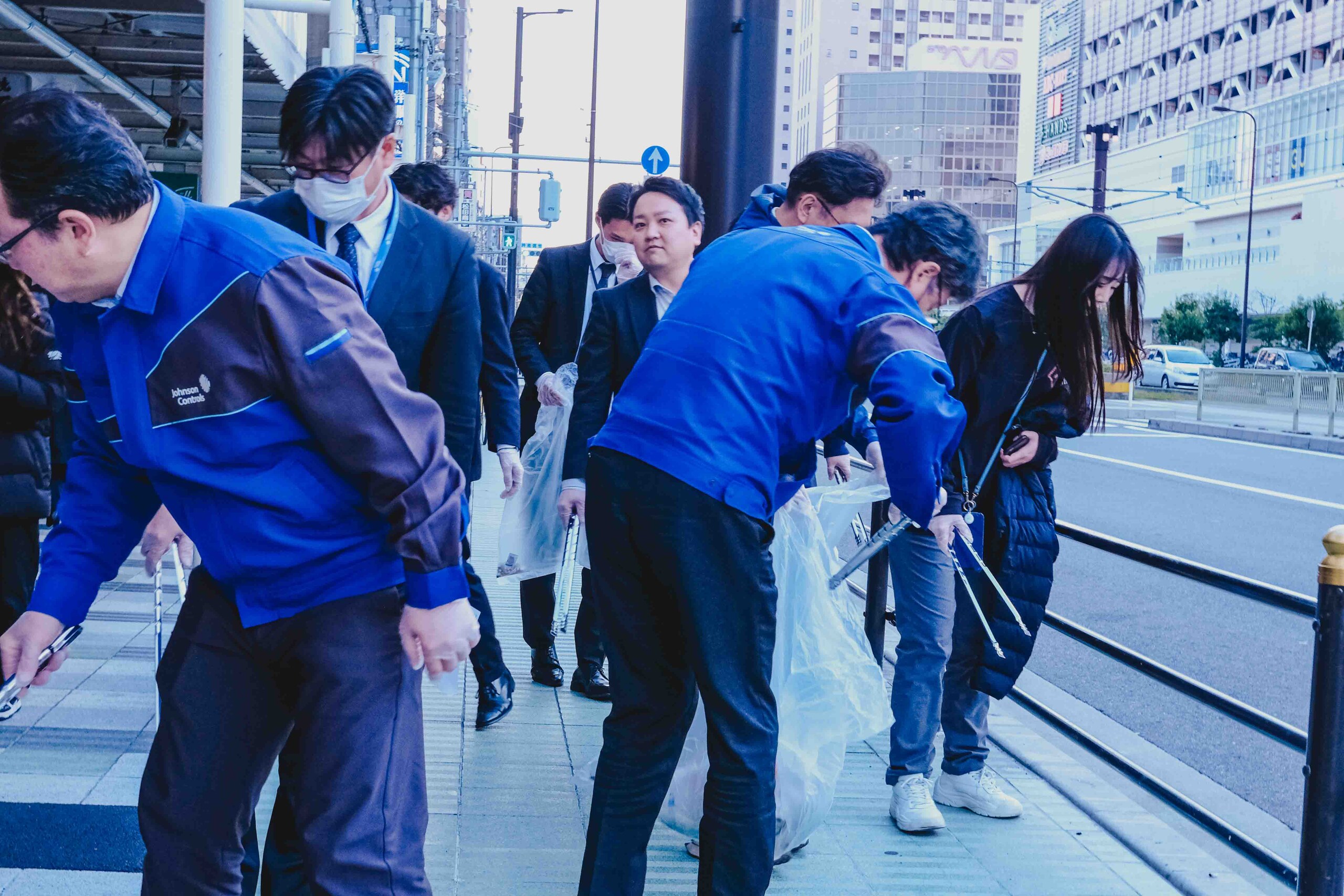 Osaka Branch Cleaning Activities